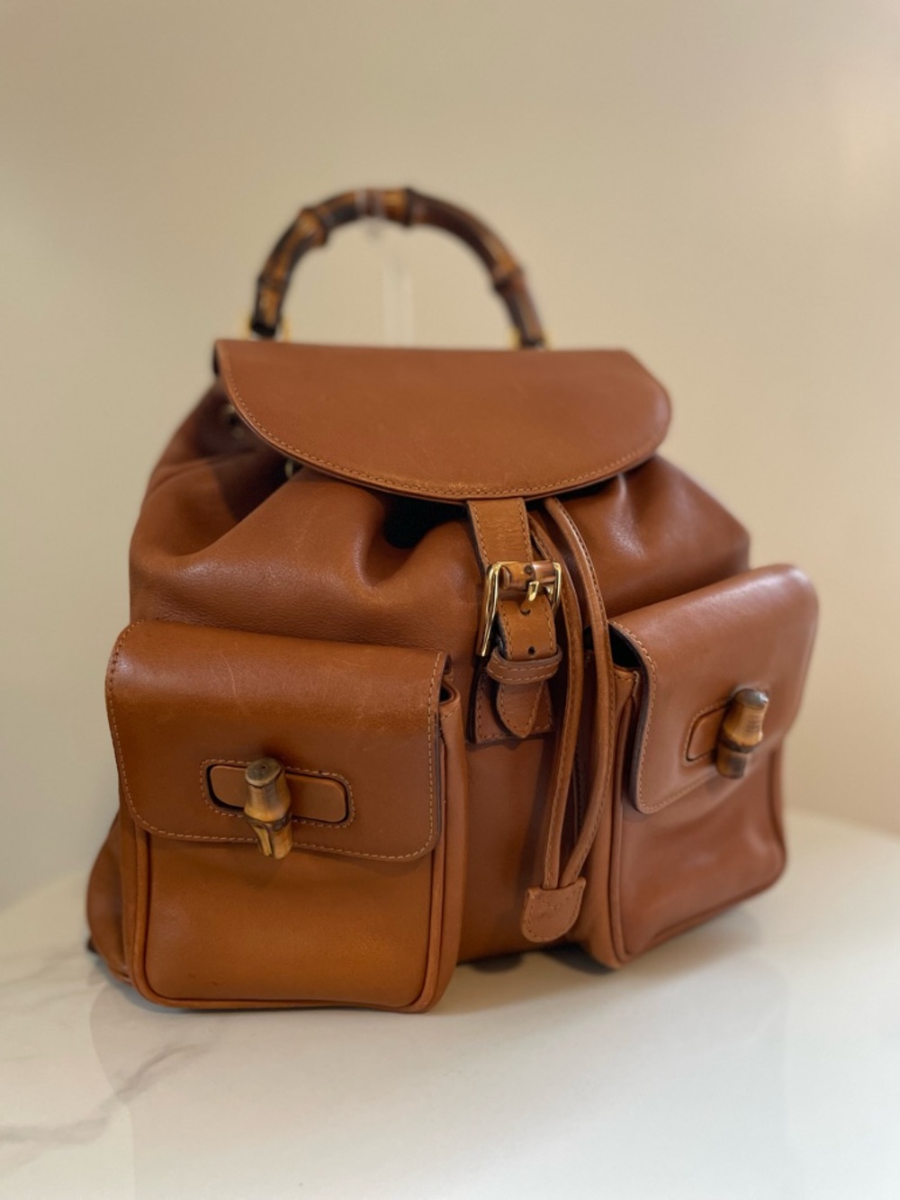 Gucci Bamboo Leather Backpack • Vintage • Tan Leather • Top Handle - Picture 3 of 15